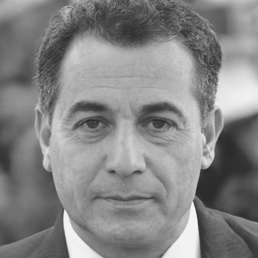 Portrait de Théophile Beaumont, expert en planification financière